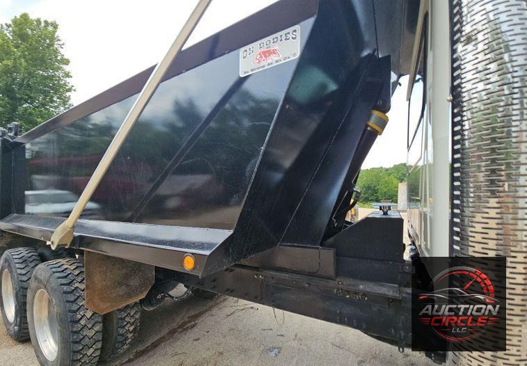 2021 Mack Granite  dump truck