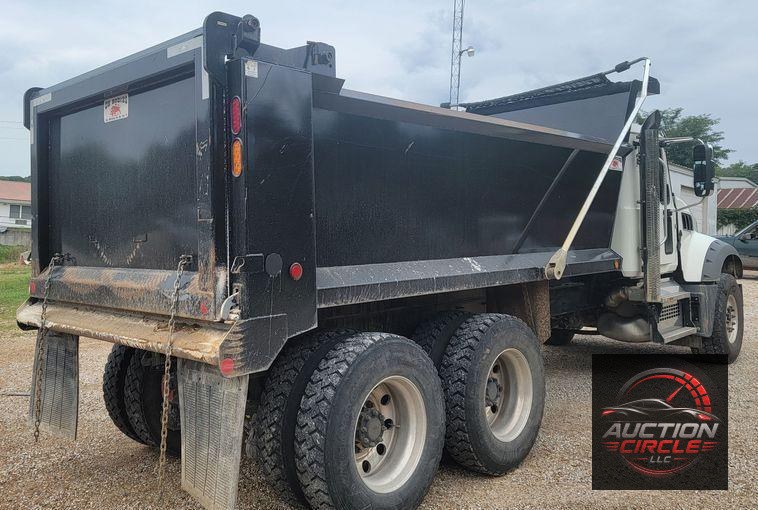 2021 Mack Granite  dump truck