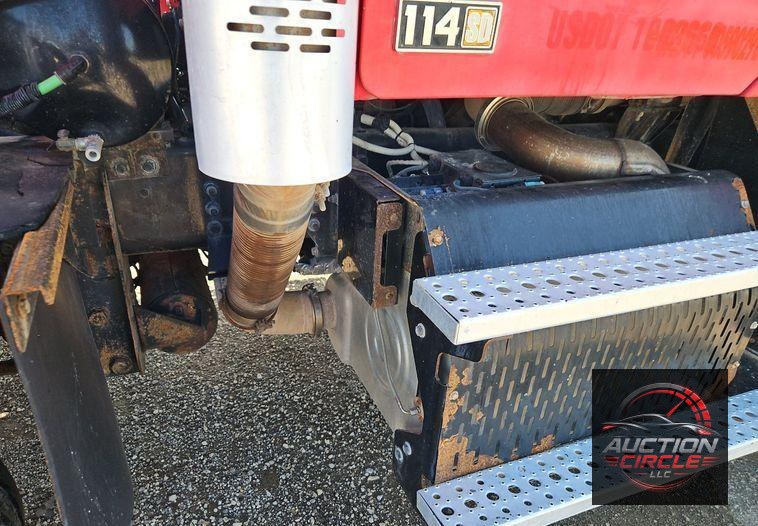 2012 Freightliner  114SD dump truck