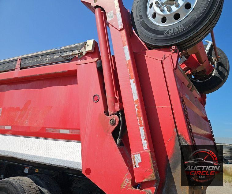 2012 Freightliner  114SD dump truck