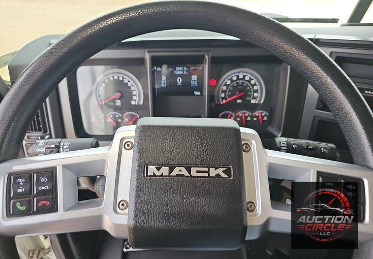 2021 Mack Granite  dump truck