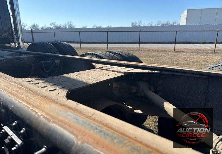 2019 Mack Granite dump truck