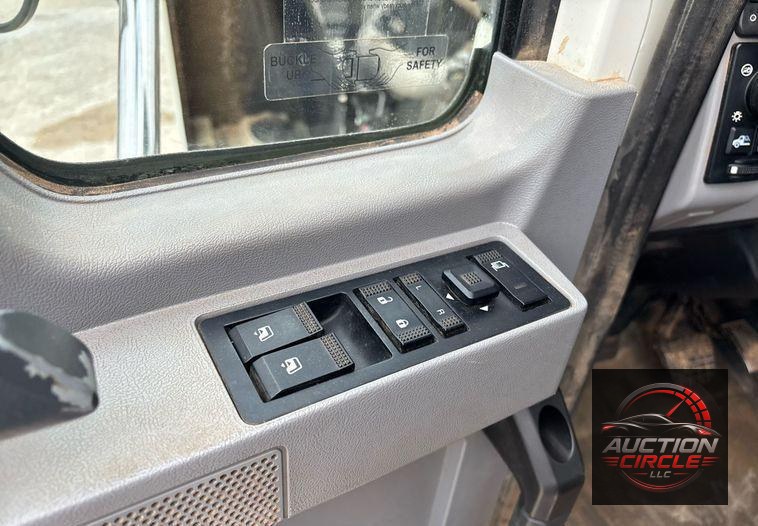 2020 Mack Pinnacle dump truck