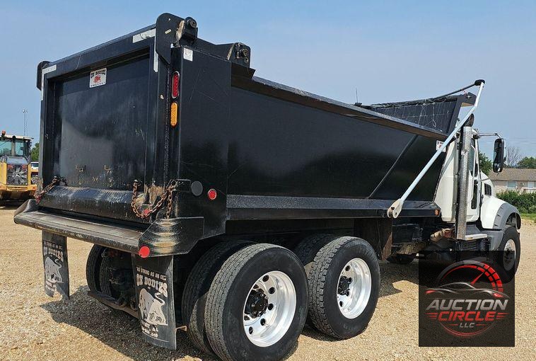 2021 Mack Granite  dump truck