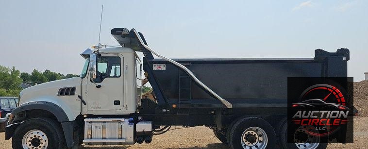 2021 Mack Granite  dump truck