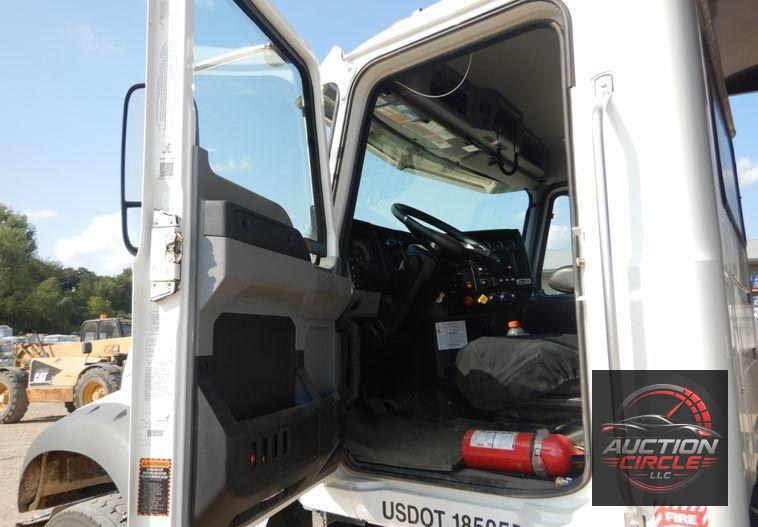 2021 Mack Granite  dump truck
