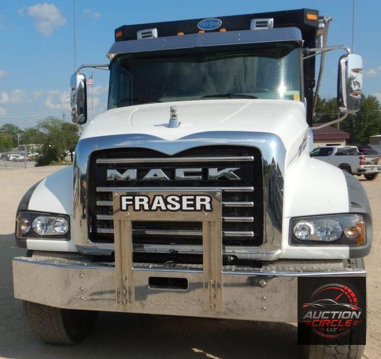2021 Mack Granite  dump truck