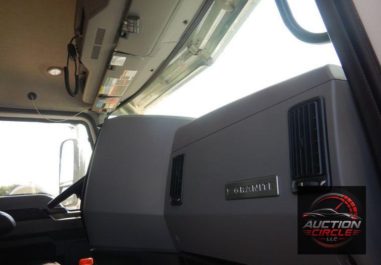 2021 Mack Granite  dump truck