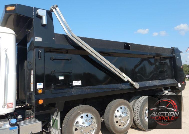 2021 Mack Granite  dump truck