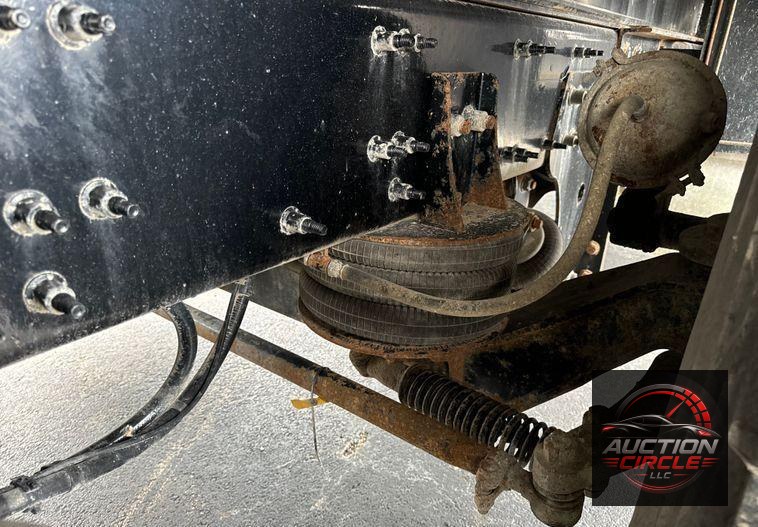 2019 Mack Granite dump truck