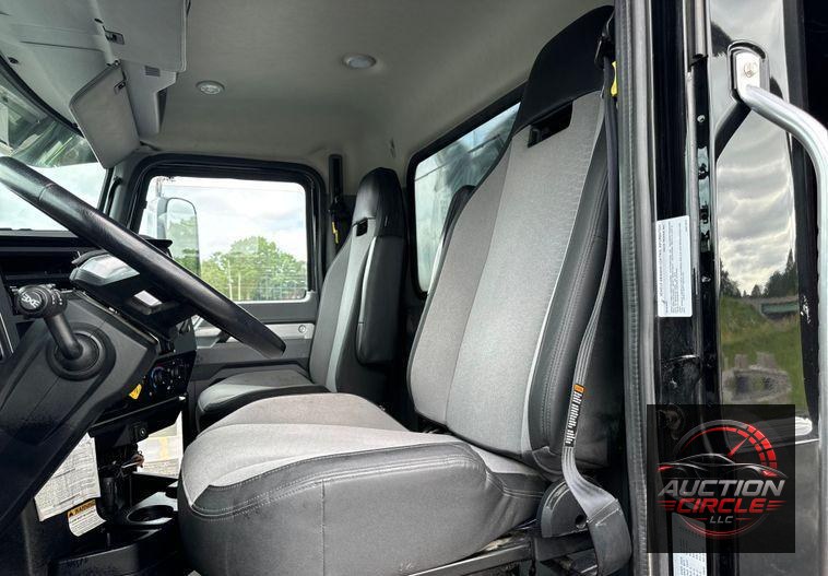 2019 Mack Granite dump truck