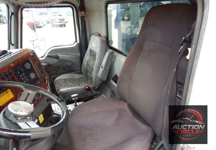2007 Mack GU713  dump truck