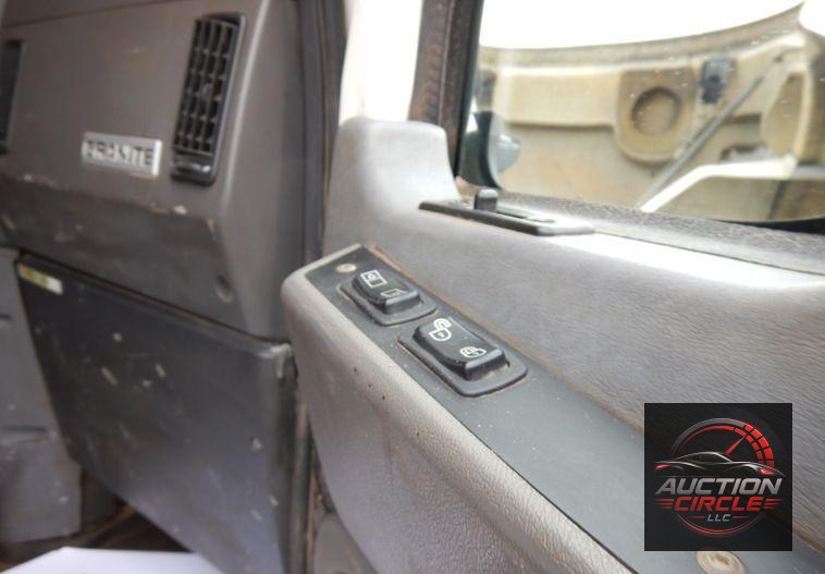 2007 Mack GU713  dump truck