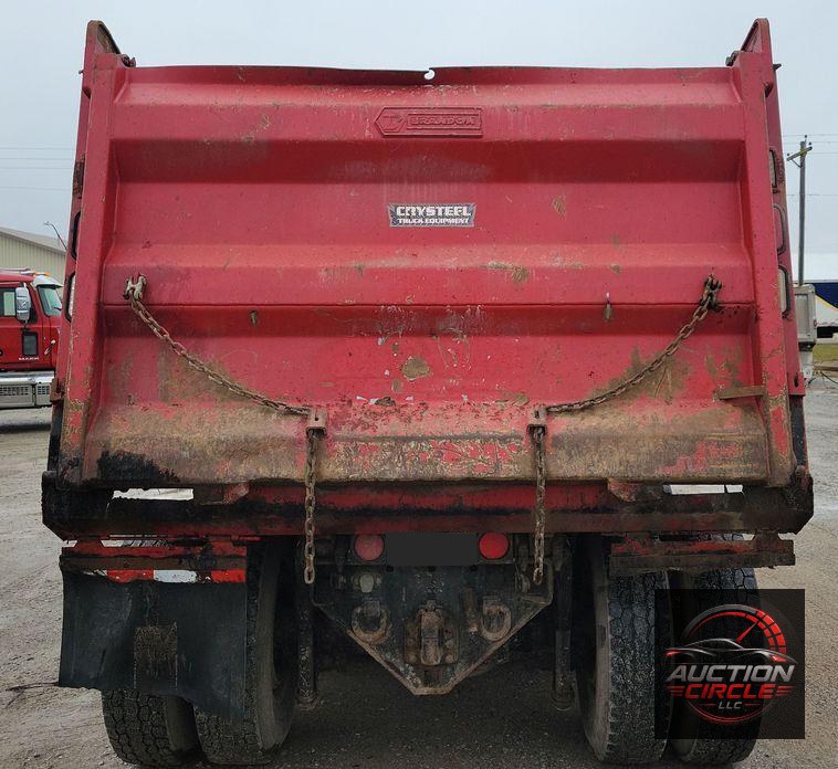 2018 Mack Granite GU700 dump truck