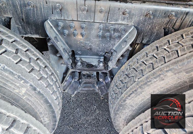 2016 Freightliner Coronado 122SD  dump truck