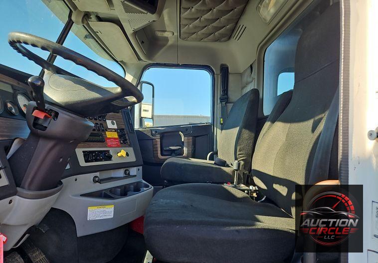 2016 Freightliner Coronado 122SD  dump truck