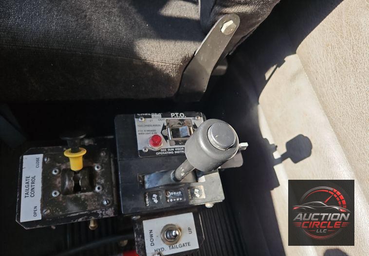 2016 Freightliner Coronado 122SD  dump truck
