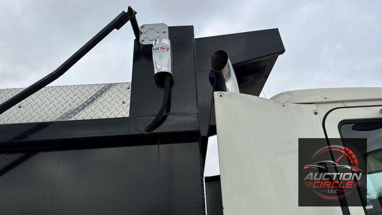 2019 Mack Anthem dump truck