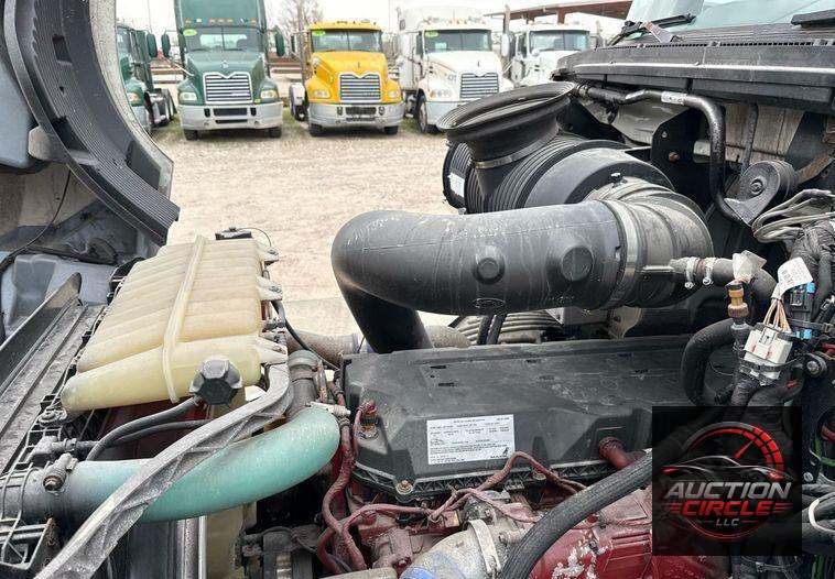 2019 Mack Anthem dump truck