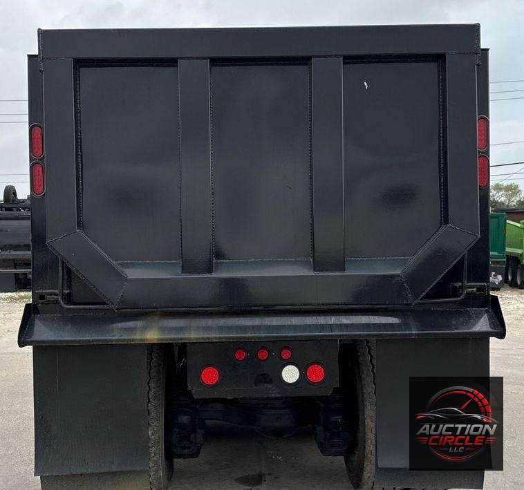 2019 Mack Anthem dump truck