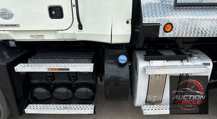 2019 Mack Anthem dump truck