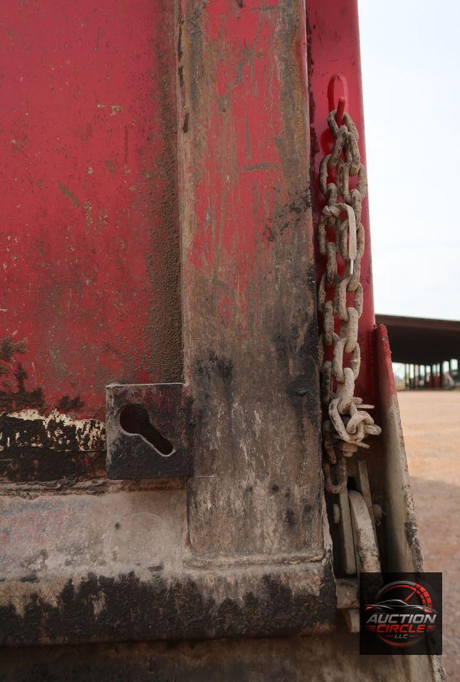 2009 Mack GU713  dump truck