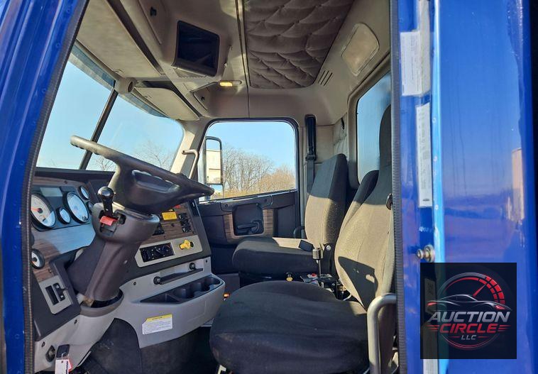 2016 Freightliner Coronado 122SD  dump truck
