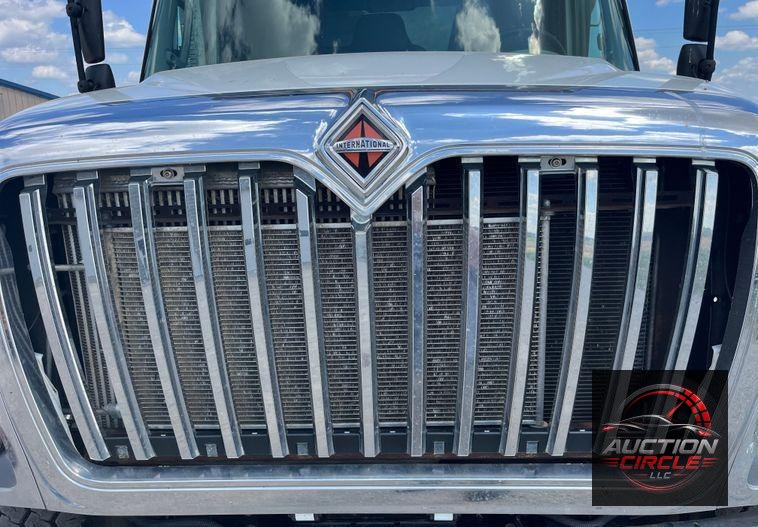 2015 International  7500 SBA dump truck