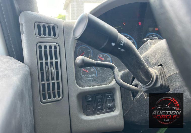 2015 International  7500 SBA dump truck