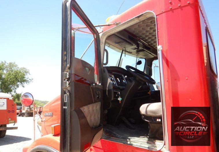 2008 Kenworth T800  dump truck