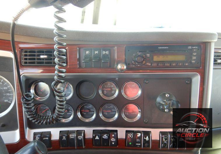 2008 Kenworth T800  dump truck
