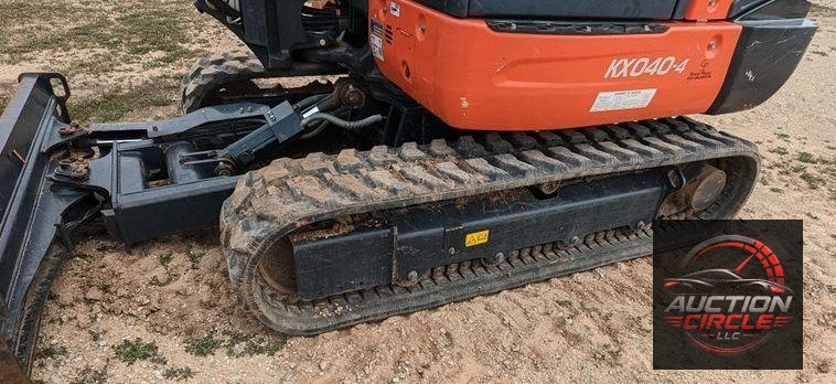 2020 Kubota KX040-4  mini excavator