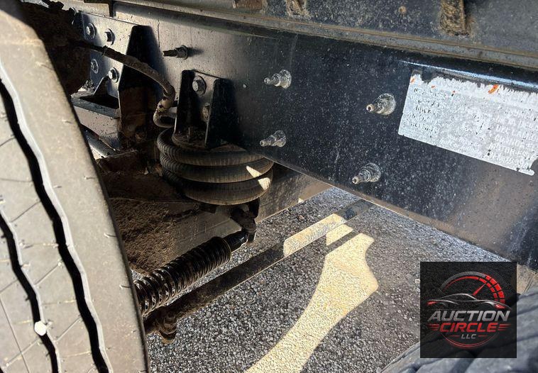 2017 International 7600 dump truck