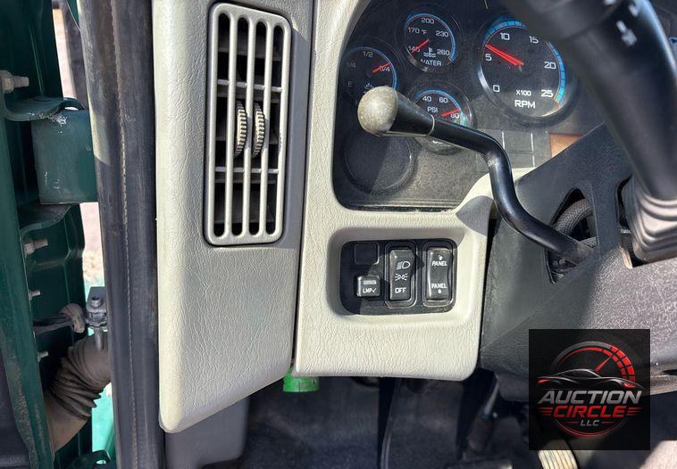 2017 International 7600 dump truck