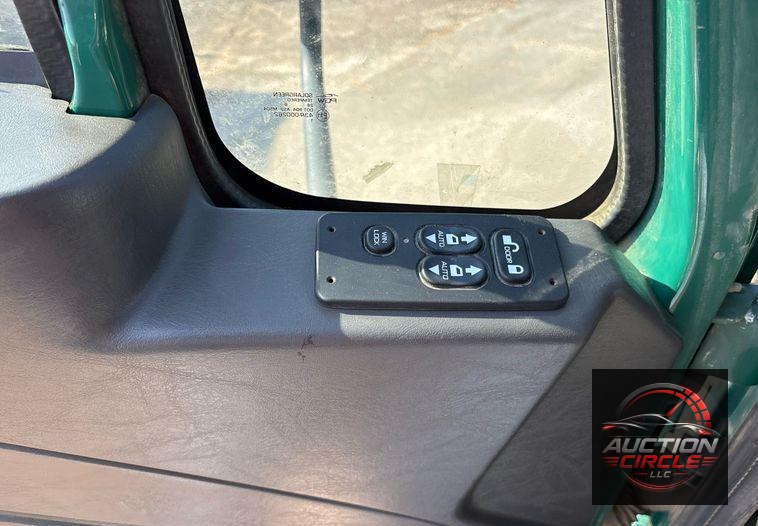 2017 International 7600 dump truck