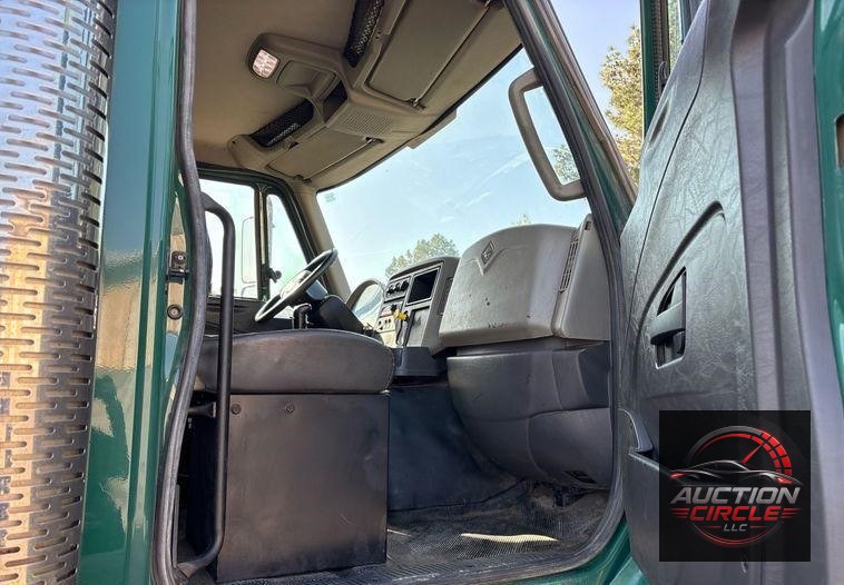 2017 International 7600 dump truck