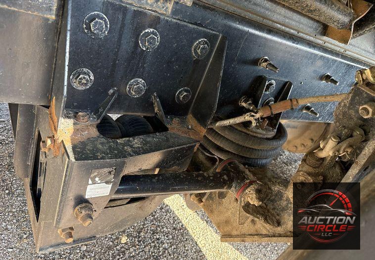 2017 International 7600 dump truck