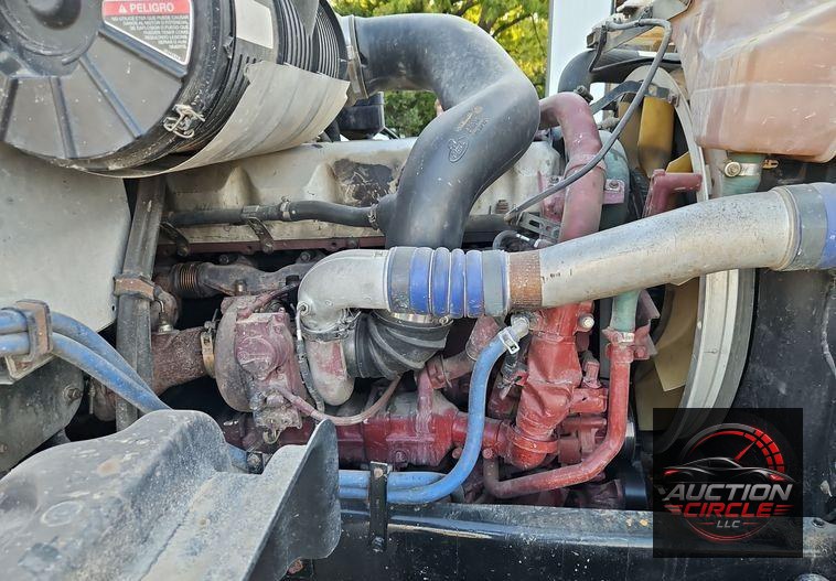 2014 Mack GU713 dump truck