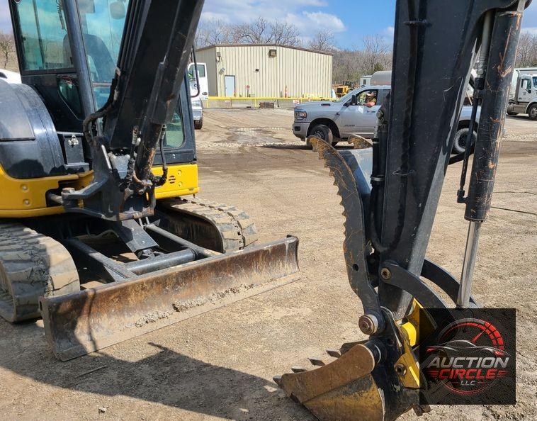2019 John Deere 50G  mini excavator