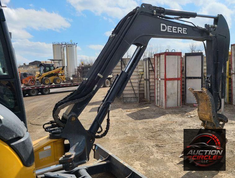 2019 John Deere 50G  mini excavator