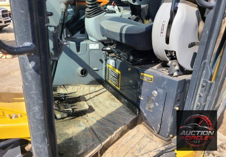 2019 John Deere 50G  mini excavator