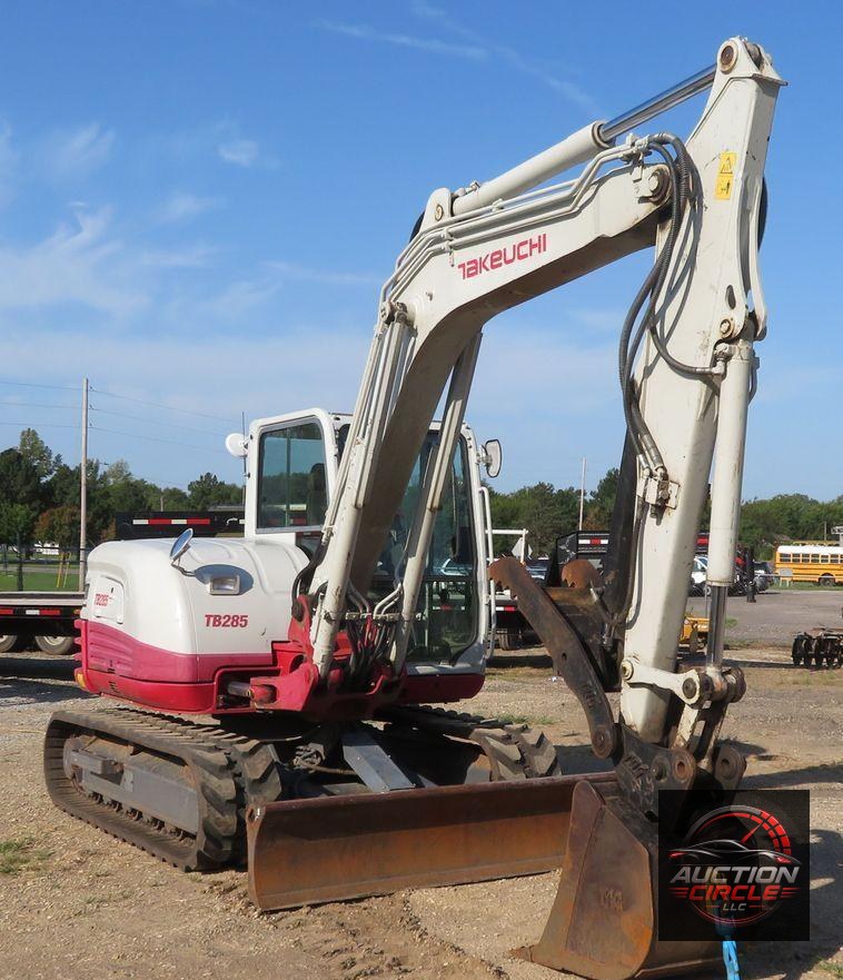 2013 Takeuchi TB285 mini excavator