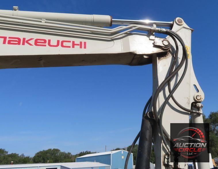 2013 Takeuchi TB285 mini excavator