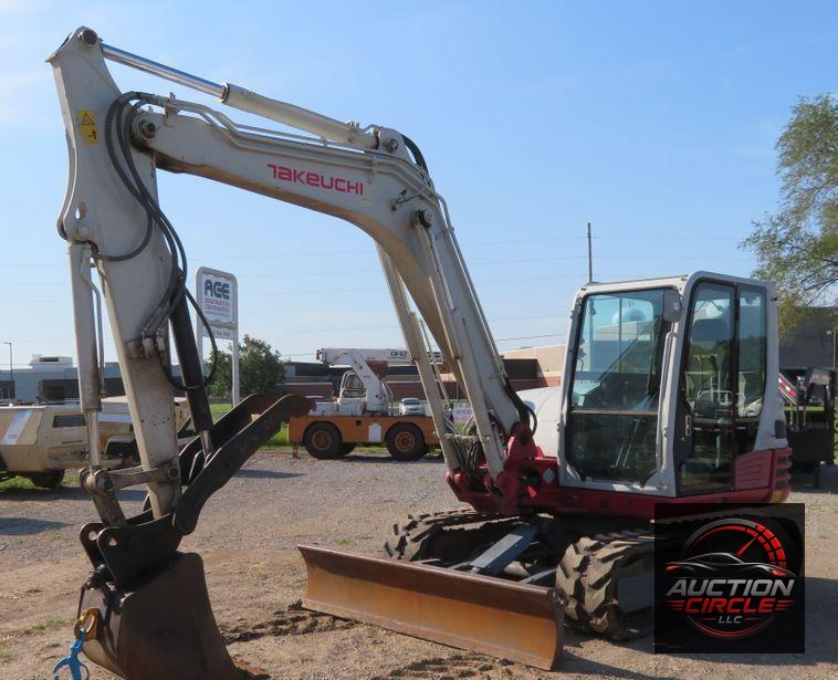 2013 Takeuchi TB285 mini excavator