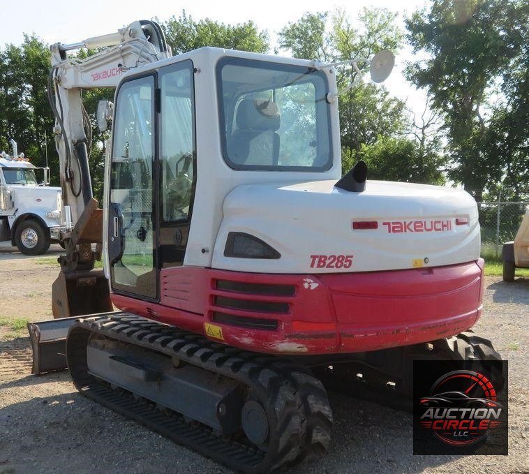 2013 Takeuchi TB285 mini excavator