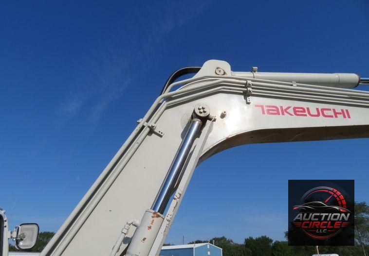 2013 Takeuchi TB285 mini excavator