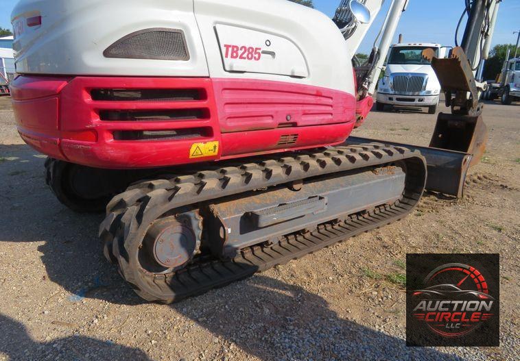 2013 Takeuchi TB285 mini excavator