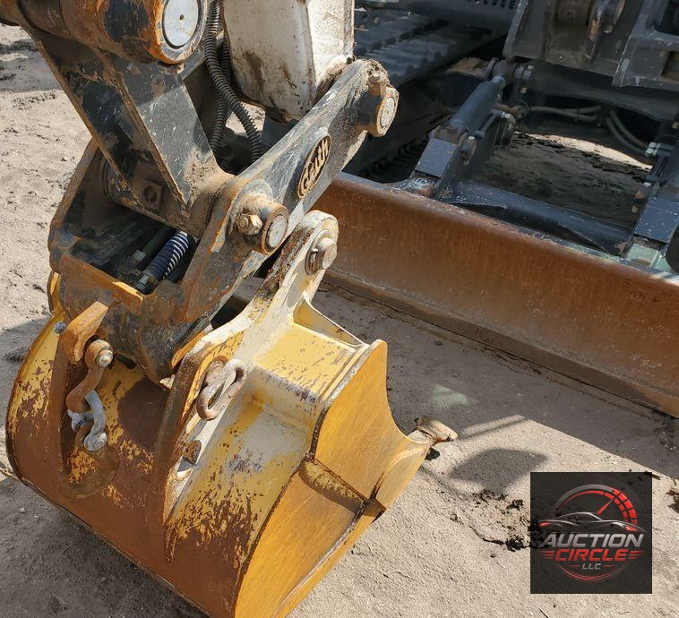 2015 Bobcat E85  mini excavator