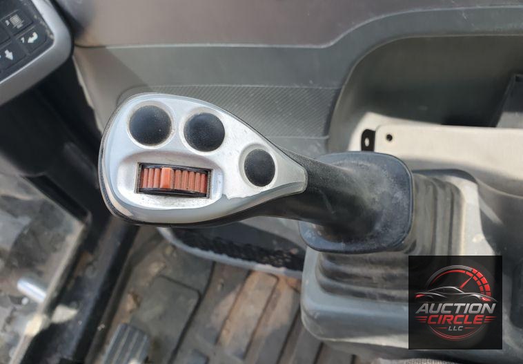 2015 Bobcat E85  mini excavator