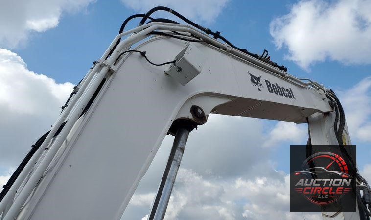 2015 Bobcat E85  mini excavator